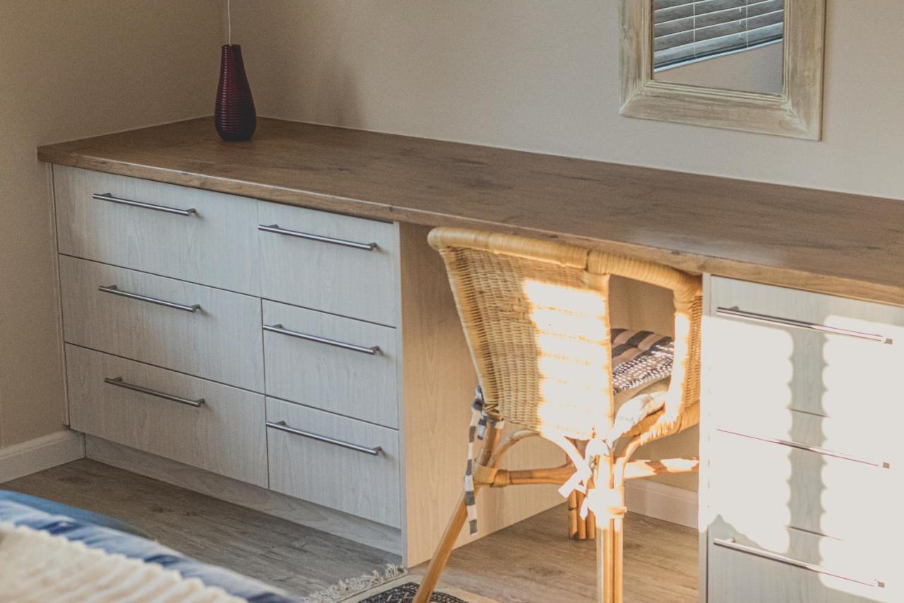 Salty Corner Cottage Суакопмунд Екстериор снимка