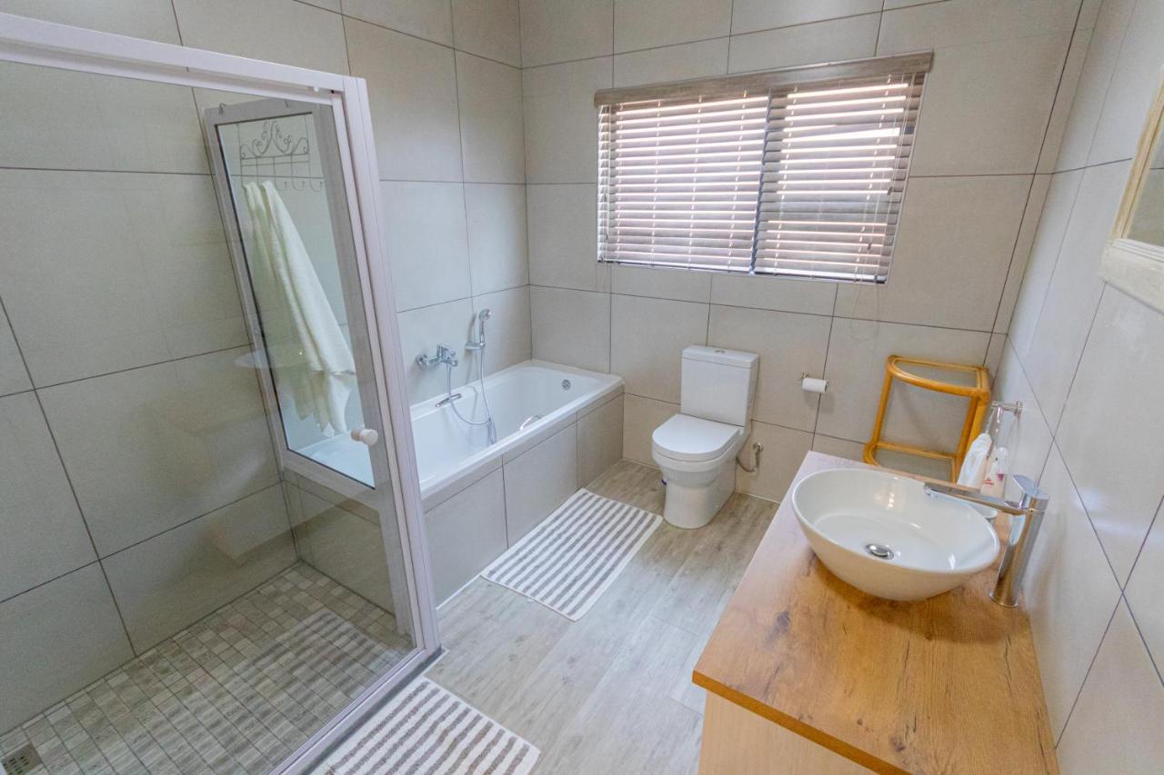 Salty Corner Cottage Суакопмунд Екстериор снимка